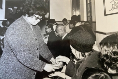 1974年2月24日按立五位執事5